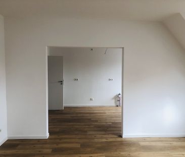 Sanierte Dachgeschosswohnung direkt in der Innenstadt - Photo 1