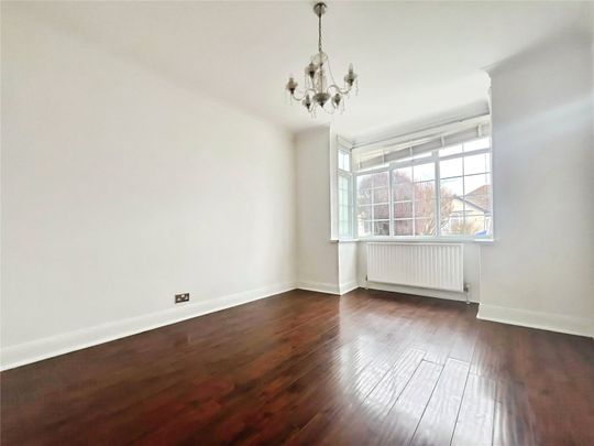Carrington Avenue, Hounslow, TW3 2LG - Photo 1