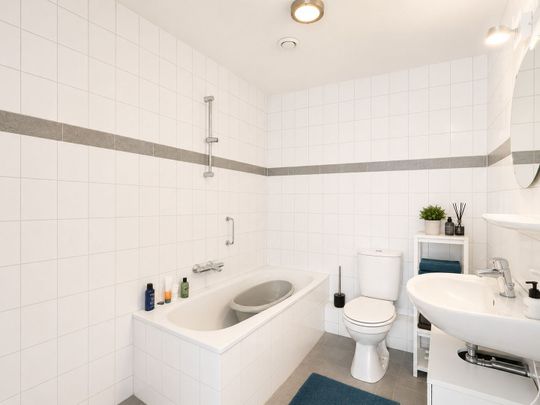 Appartement te huur: G.A. van Nispenstraat 103 6814 JA Arnhem - Foto 1