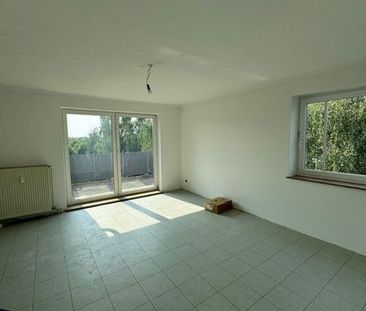 3-Zimmer-Wohnung mit Balkon (WBS § 88 d II. WoBauG - 3.Förderweg) - Photo 5