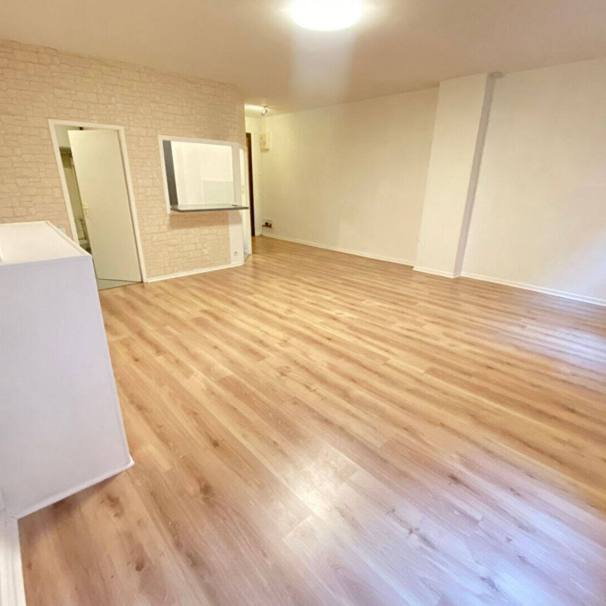 Location appartement 1 pièce 44.53 m² à Bourg-en-Bresse (01000) - Photo 1