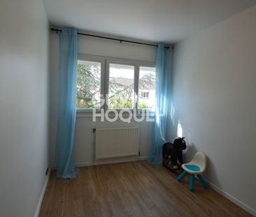 LOCATION d'une maison meublé de 5 pièces (102 m²) à Villepreux - Photo 1