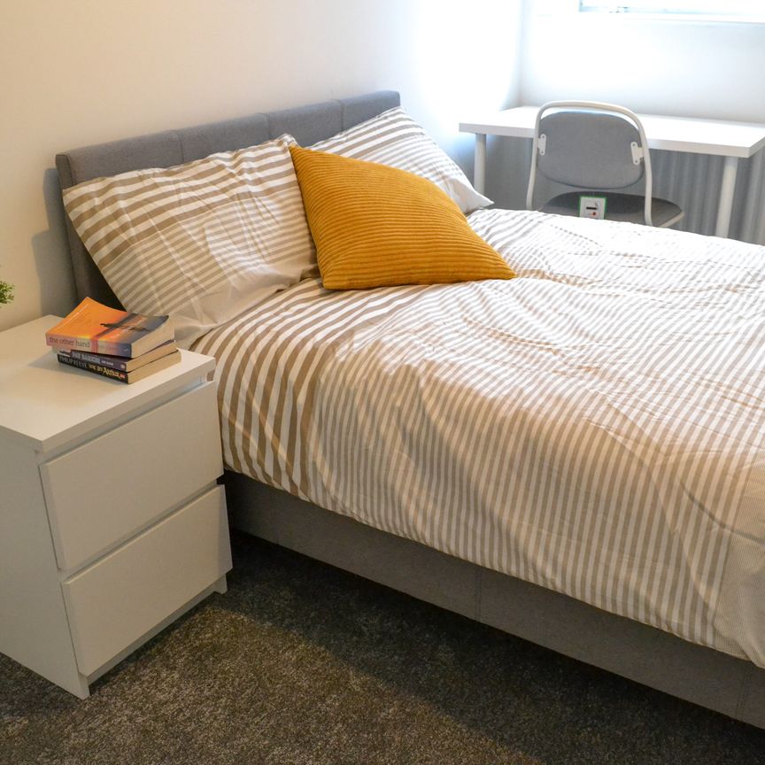 Flat 84, Samara Plaza, LS2 9DU, Leeds - Photo 1