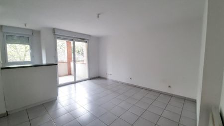 location Appartement T2 DE 38.4m² À TOULOUSE - Photo 4