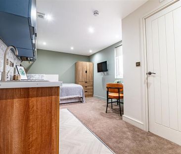 Studio to rent - Photo 5