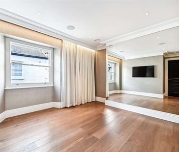 Exceptional 4 bedroom, 3 bathroom penthouse apartment overlooking W... - Photo 3