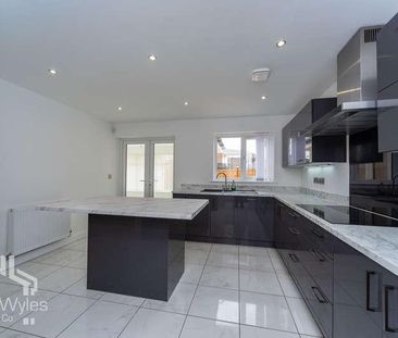 Taylor Close, Lytham St. Annes, Lancashire, FY8 - Photo 5