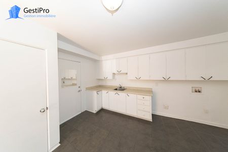 767 Place-Philippe - Photo 2