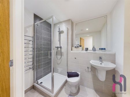 2 bedroom flat to rent - Photo 5