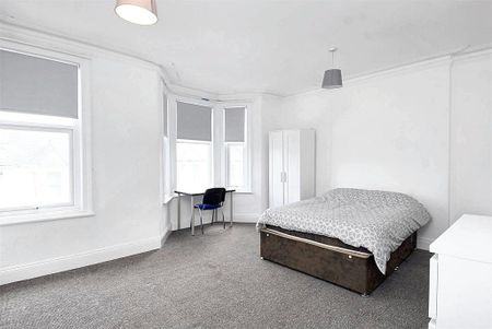 4 bedroom house to rent - Photo 3