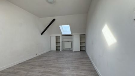 Á LOUER – T2 bis de 36m2, Rue Ratisbonne, Lille-Centre réf 5673-3 - Photo 5