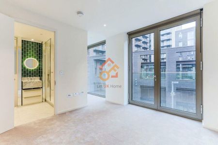 Capital Building, 8 New Union Square, London SW11 - Photo 2