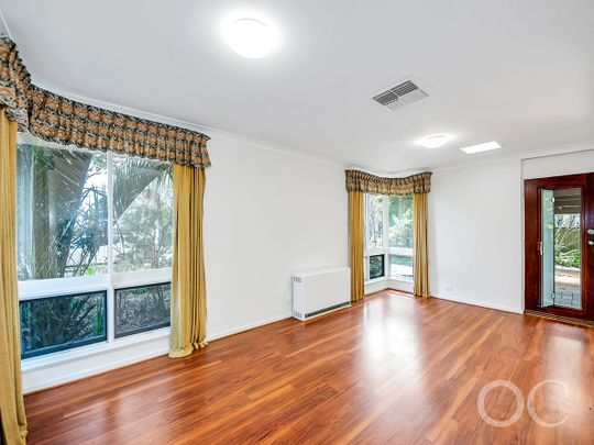 Open the Door to Comfortable Family Living in Happy Valley - Photo 1