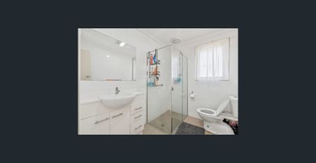 Fall in Love the Moment You Walk In - Photo 2