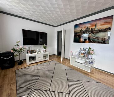 Holly Road - Photo 5