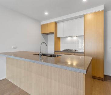 Brand New 3 Bedroom Townhouse - Photo 3