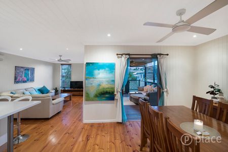 87 Albert Street, Camp Hill QLD 4152 - House For Rent | Domain - Photo 3