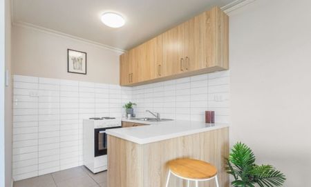5/113 Devonshire Road, Sunshine VIC 3020 - Photo 3