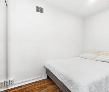 Fully Furnished and Refurbished One Bedroom Unit - Photo 5