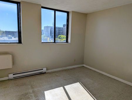 For Lease - 328 Aylmer Street Unit# 305, Peterborough, Ontario - Photo 5