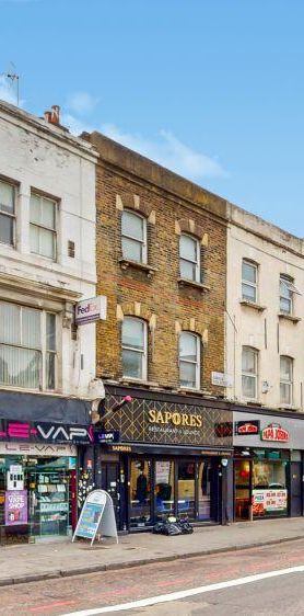 2 bedroom flat to rent - Photo 1