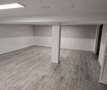 For Lease - 43 Braemar Drive, Brampton, Ontario - Photo 3