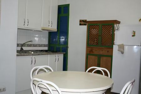 Calle Juan del Castillo, Sevilla, Andalusia 41003 - Photo 3