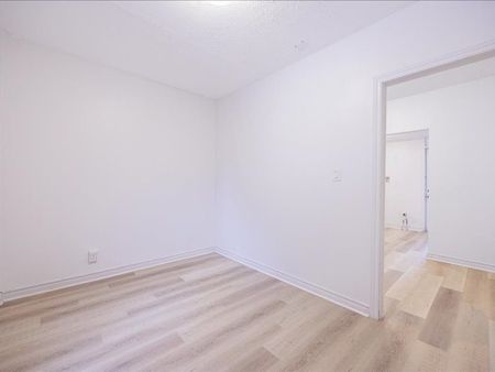 For Lease - 166 Main Street Unit# 1, Brampton, Ontario - Photo 2