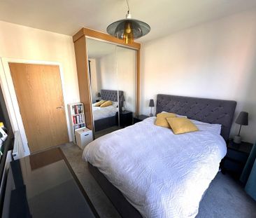 1 bedroom flat to rent - Photo 4