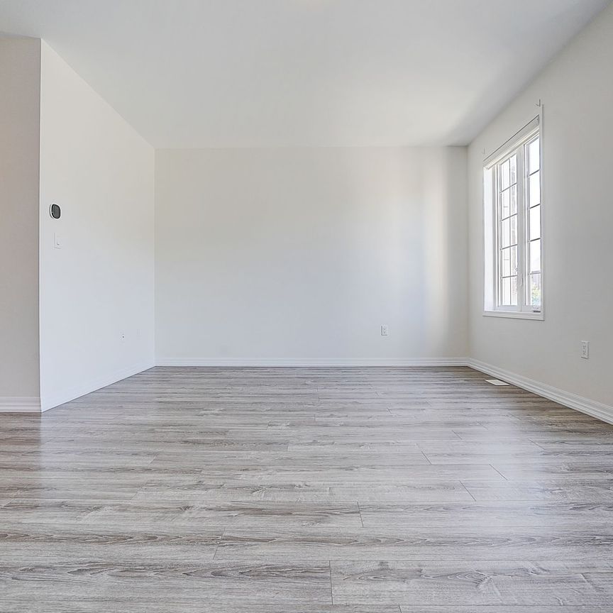 For Lease - 3353 Carding Mill Trail, Oakville, Ontario - Photo 1