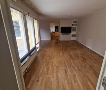 Rödklövervägen, Hässelby - Photo 3