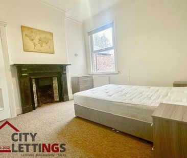 1 bedroom in a flat share to rent - Photo 5