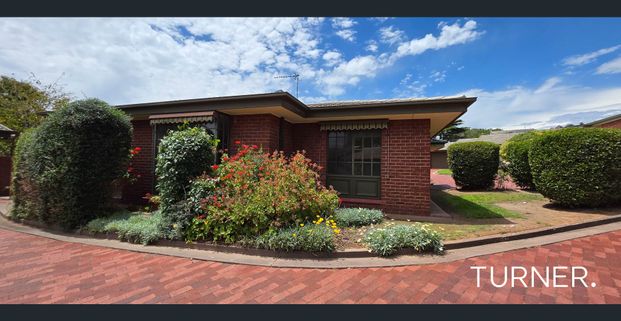 Spacious Two Bedroom Unit - Photo 1