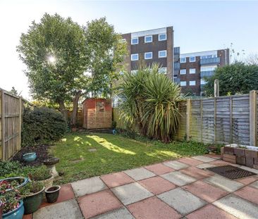 4 bedroom terraced house to rent - Photo 5