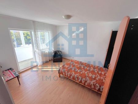 Garsoniera-Centrala Termica-1 Mai Bulevard-etaj 3-Disponi... - Fotografie 2