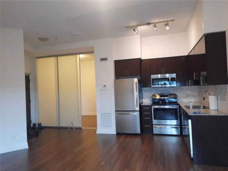 For Lease - 7161 Yonge Street Unit# 321, Markham, Ontario - Photo 2