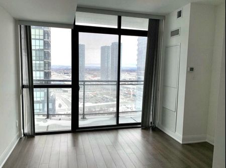 For Lease - 2900 Highway 7 N/A Unit# 2905, Vaughan, Ontario - Photo 2