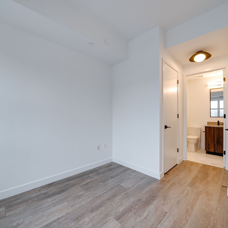 For Lease - 1635 Military Trail Unit# 209, Toronto, Ontario - Photo 1