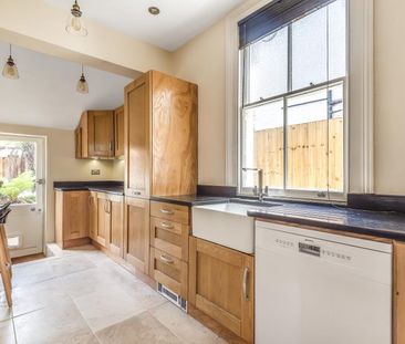 5 bedroom detached house to rent - Photo 6