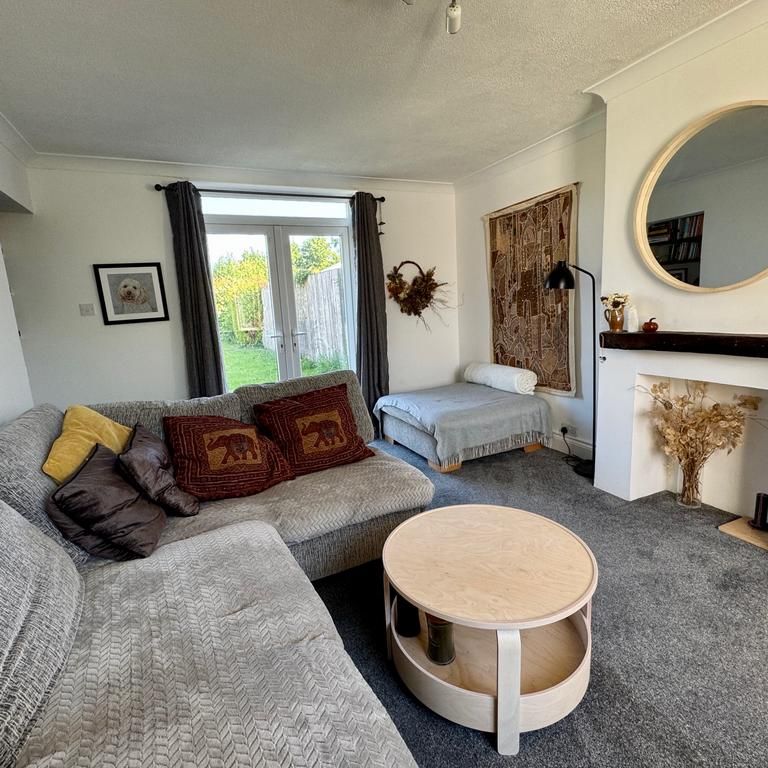 3 bedroom cottage to rent - Photo 1