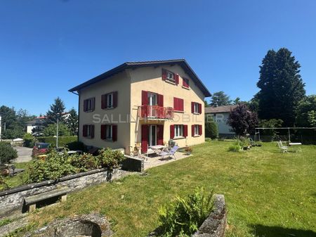 Appartement de 2½ pces dans les combles avec place de parc extérieure - Photo 5