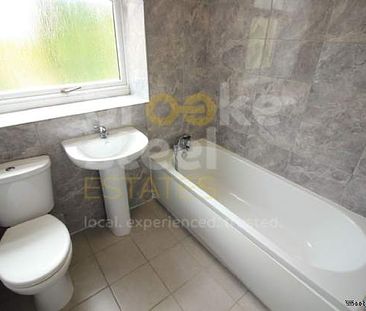 2 bedroom property to rent in Bacup - Photo 2