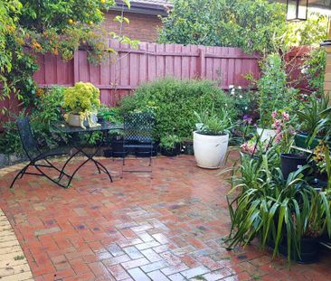 Hughesdale - Photo 4