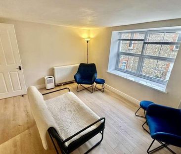 Viney`s Yard, Bruton, BA10 - Photo 1