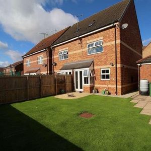 Mortimer Walk, Driffield, YO25 - Photo 2