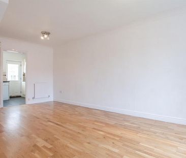 2 bedroom semi-detached house to rent - Photo 1