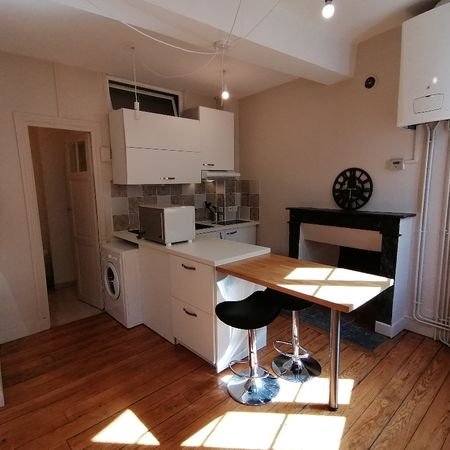 Location Appartement 2 pièces 31m² - Photo 4