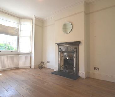 3 bedroom house - semi-detached - Photo 6