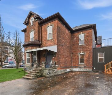 For Lease - 231 PARK Street Unit# 4, Hamilton, Ontario - Photo 2