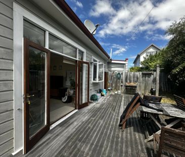 Sunny and cute! - Photo 6